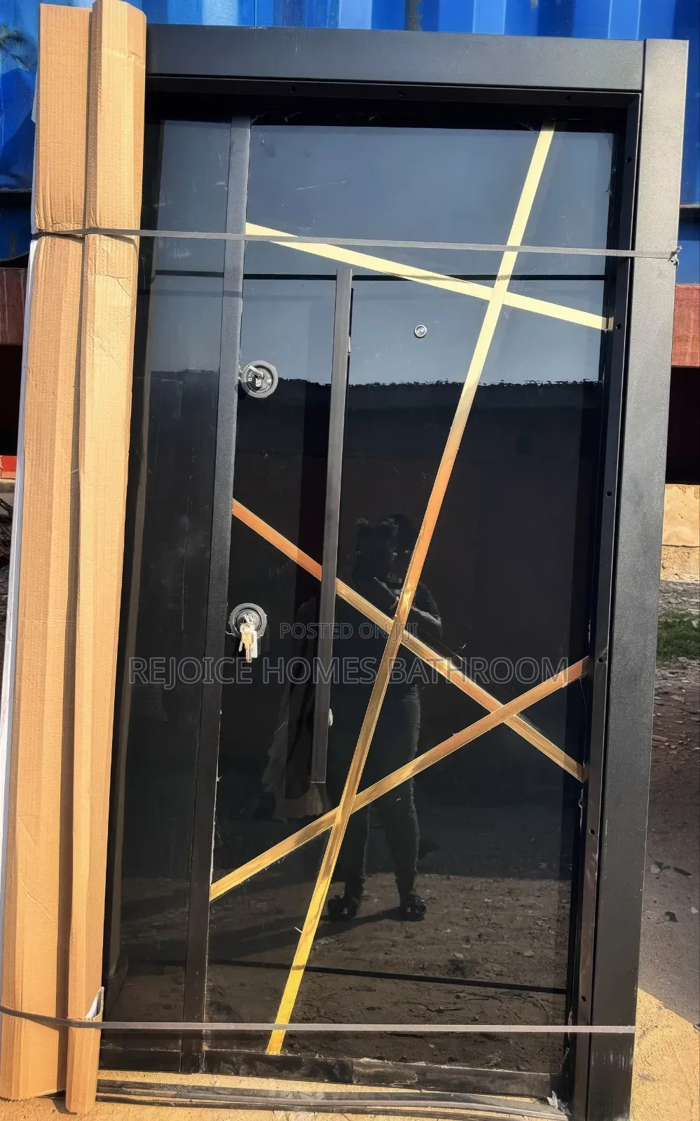 Quality Luxury Black and Gold Line Turkey Security Door