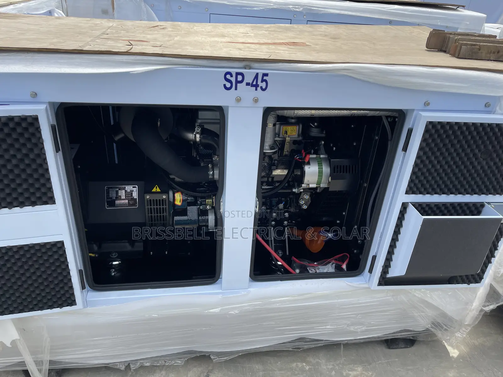 Silent England Perkins Soundproof Diesel Generator 45kva