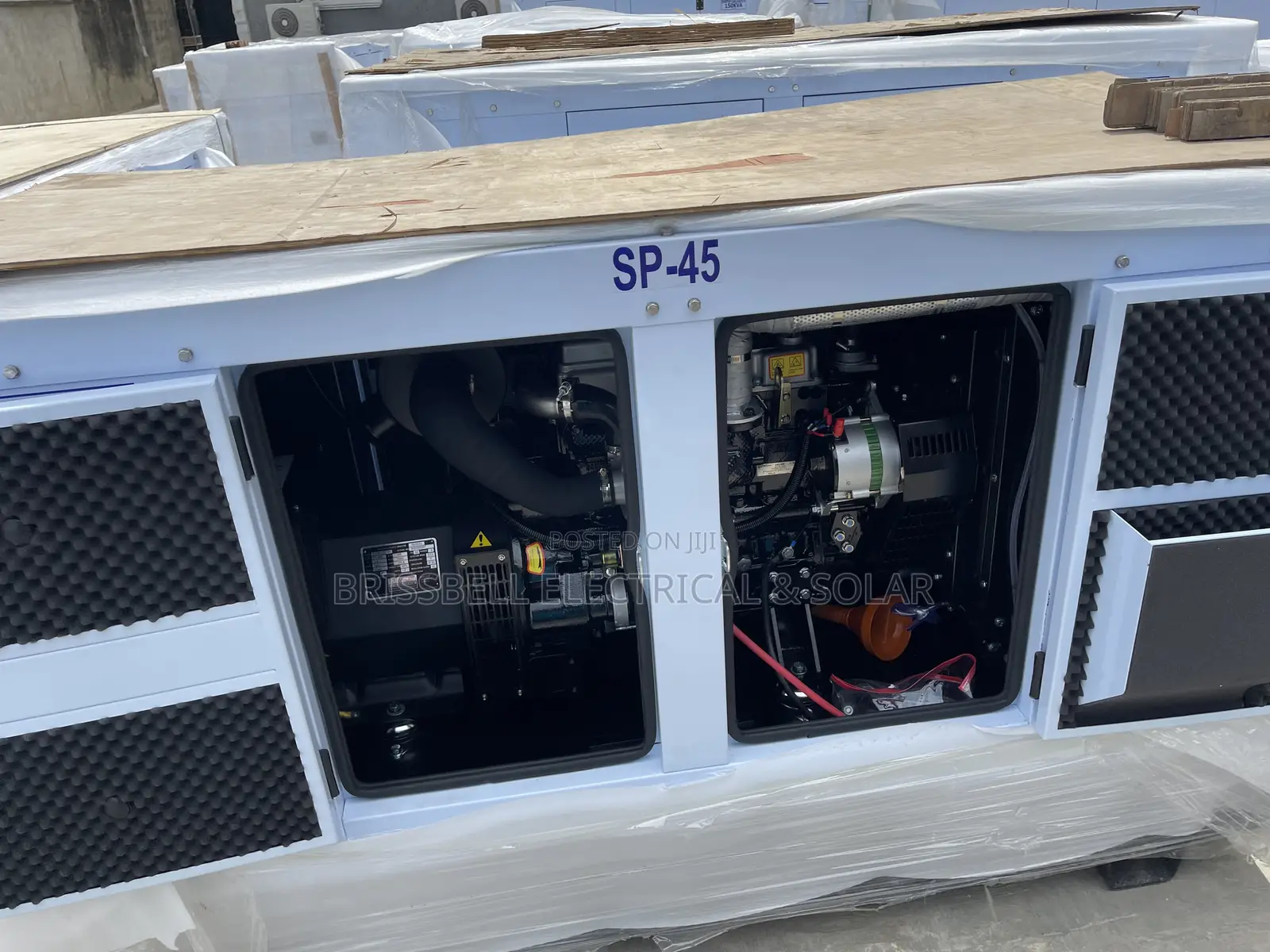Silent England Perkins Soundproof Diesel Generator 45kva