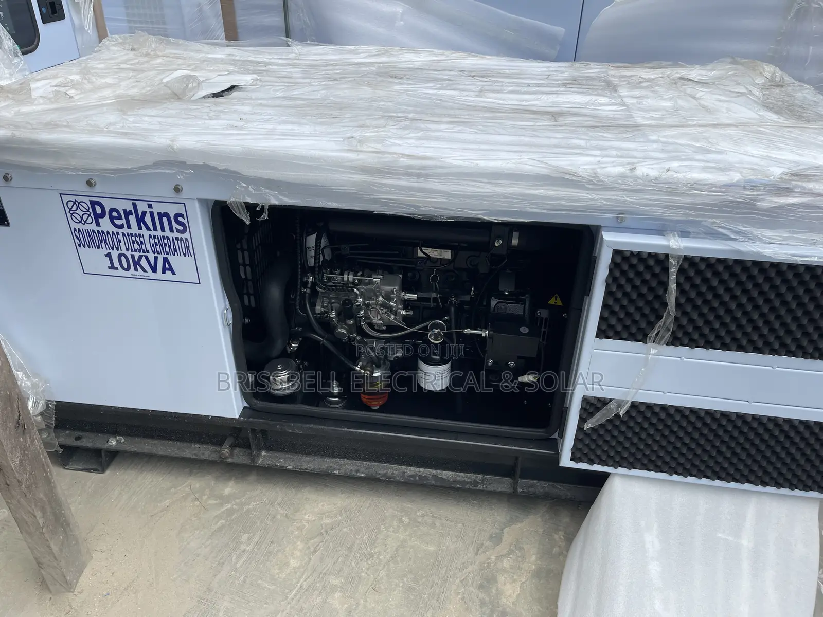 Silent England Perkins Soundproof Diesel Generator 10kva