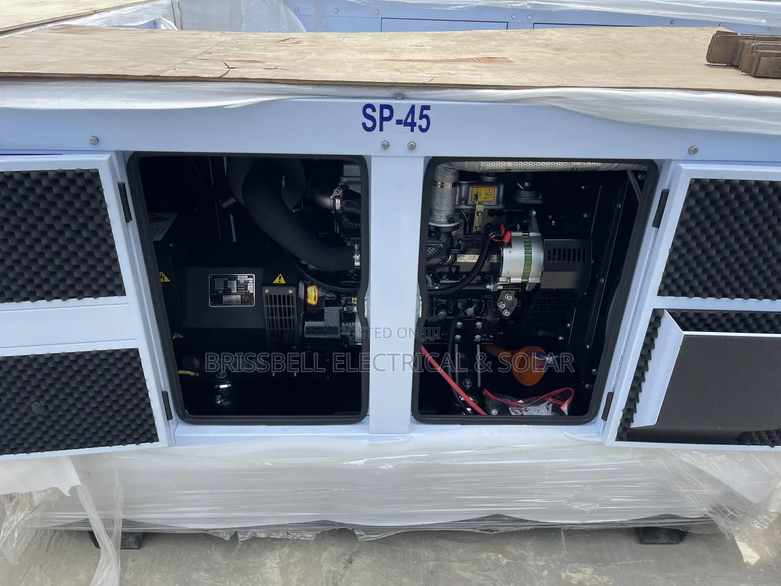 Silent England Perkins Soundproof Diesel Generator 45kva