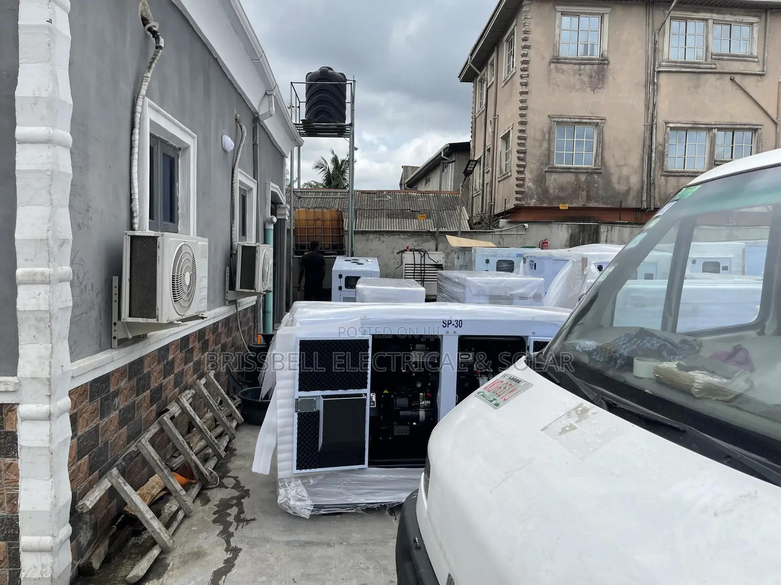 Silent England Perkins Soundproof Diesel Generator 30kva