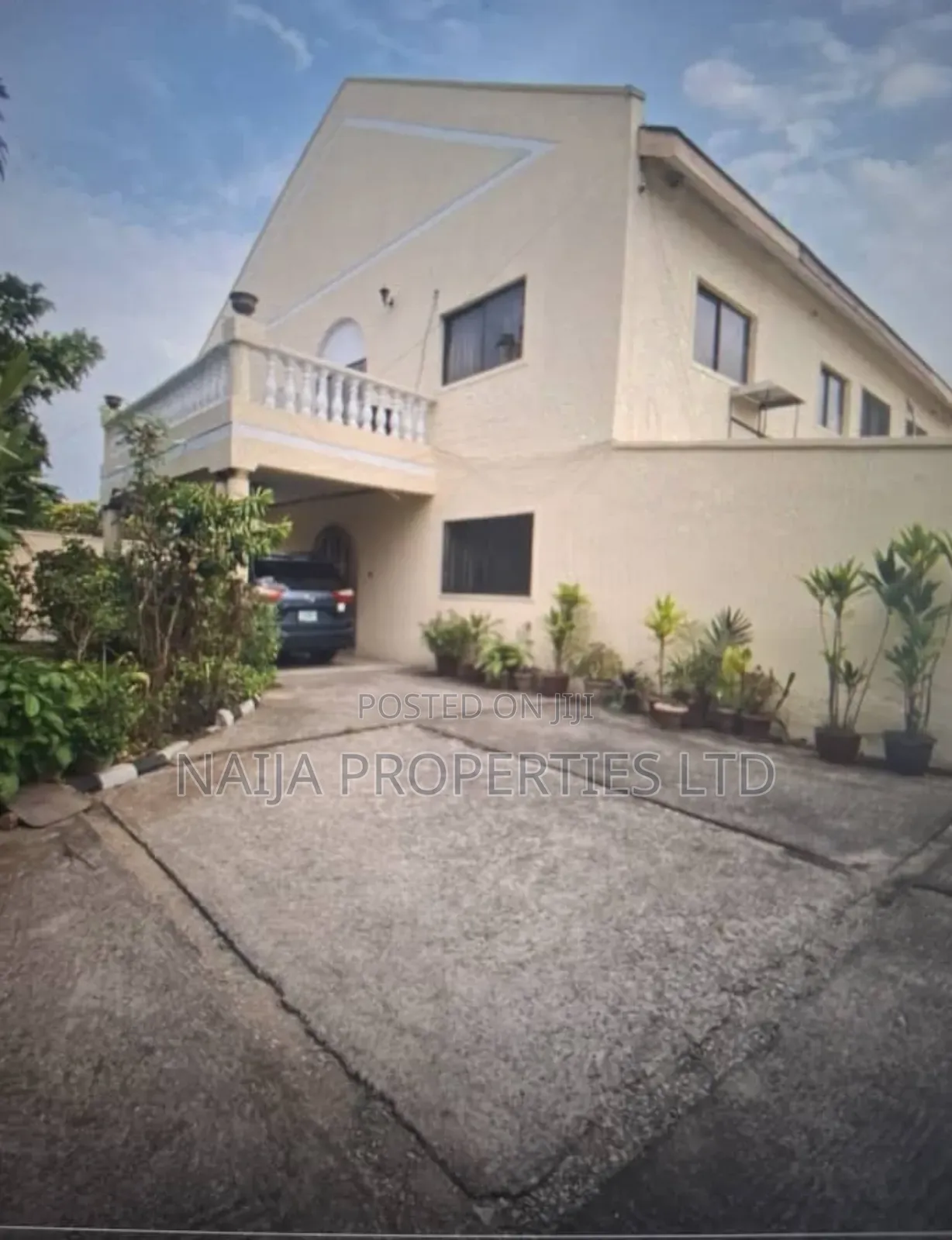 5bdrm Duplex in Musa Yaradua., Victoria Island for sale
