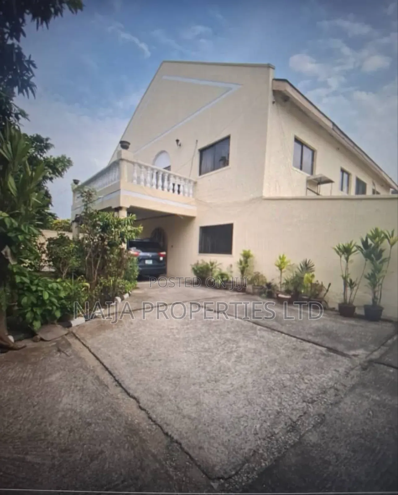 5bdrm Duplex in Musa Yaradua., Victoria Island for sale