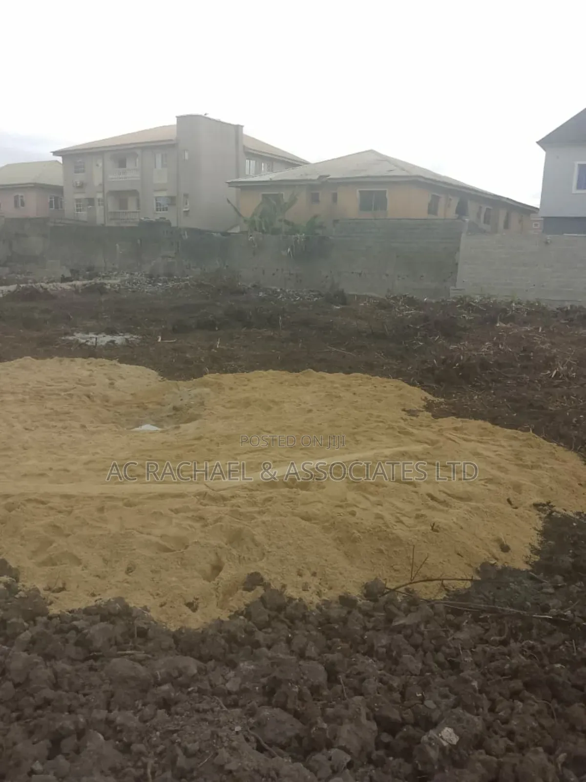 4plots of Dry Land for Sale