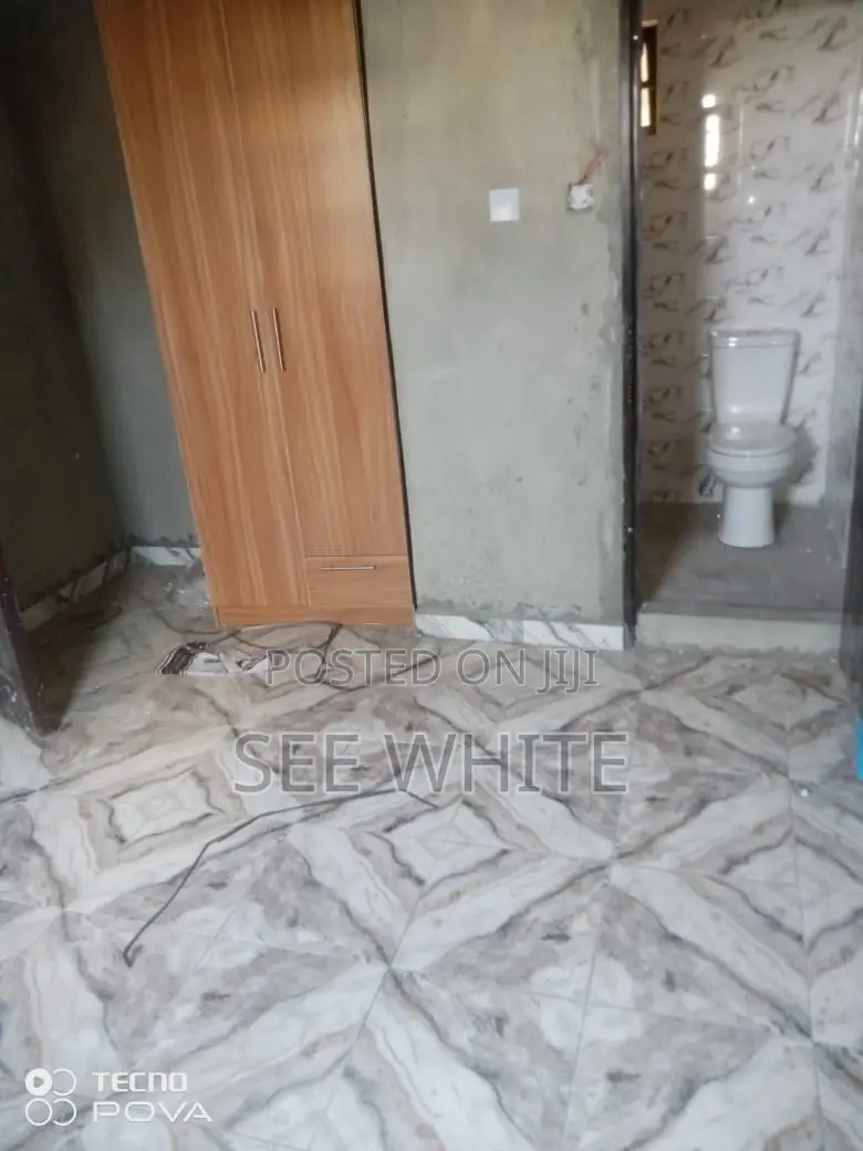 Furnished 2bdrm Block of Flats in Satellite Town for rent