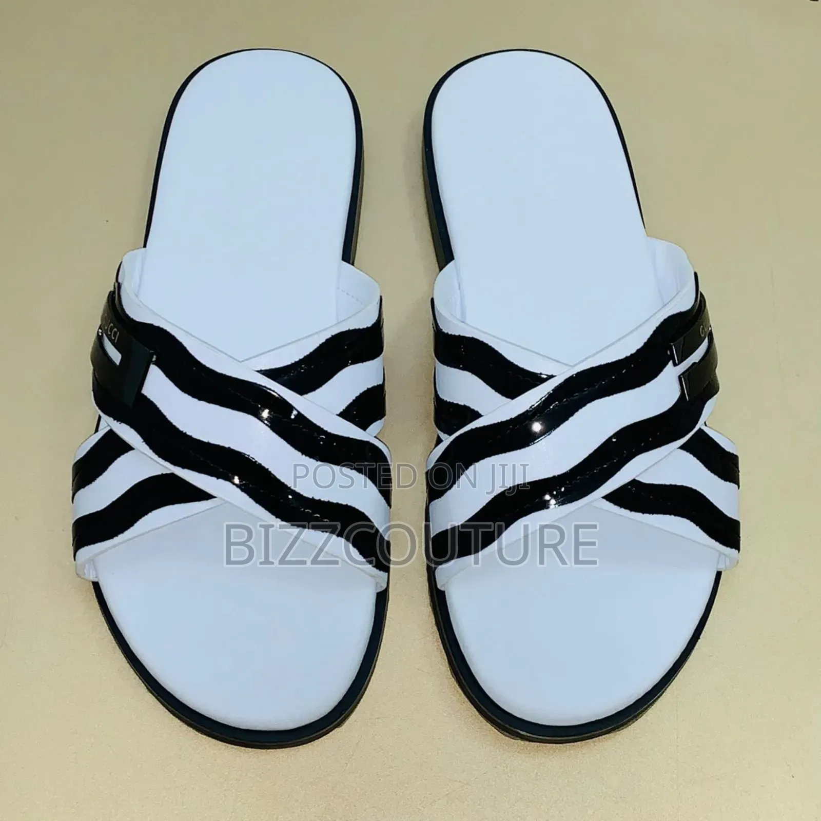Original Gucci Leather Slippers Available in Store