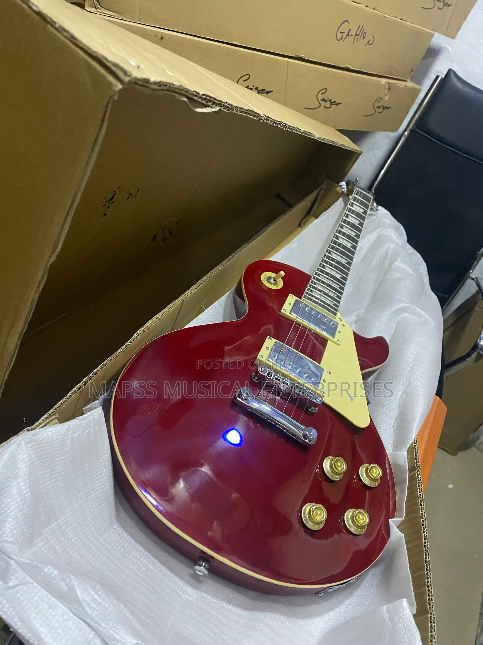 Ibanez Les Paul Electric Guitar