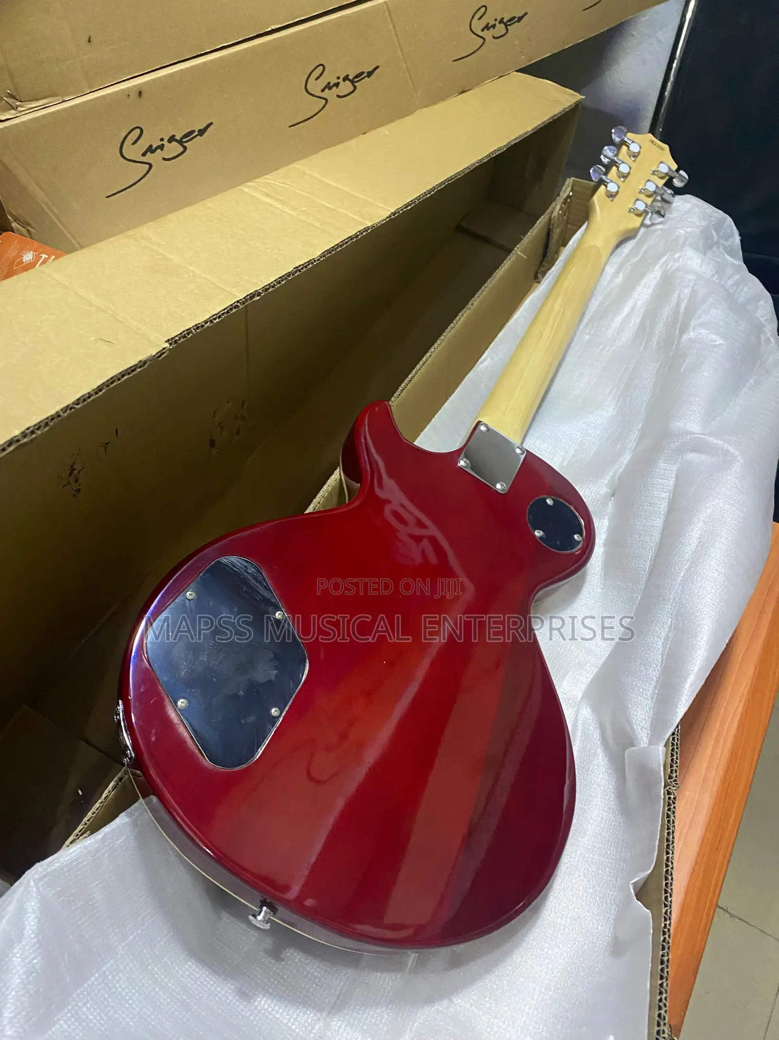 Ibanez Les Paul Electric Guitar