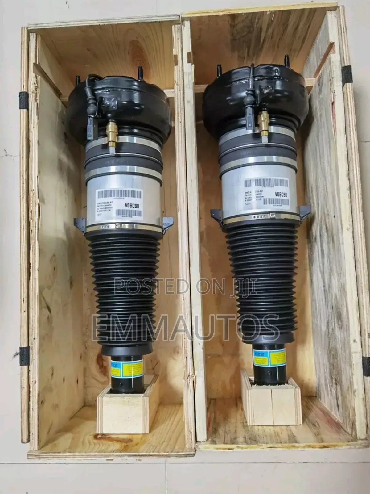 Front Balloon Shocks Porsche Macan
