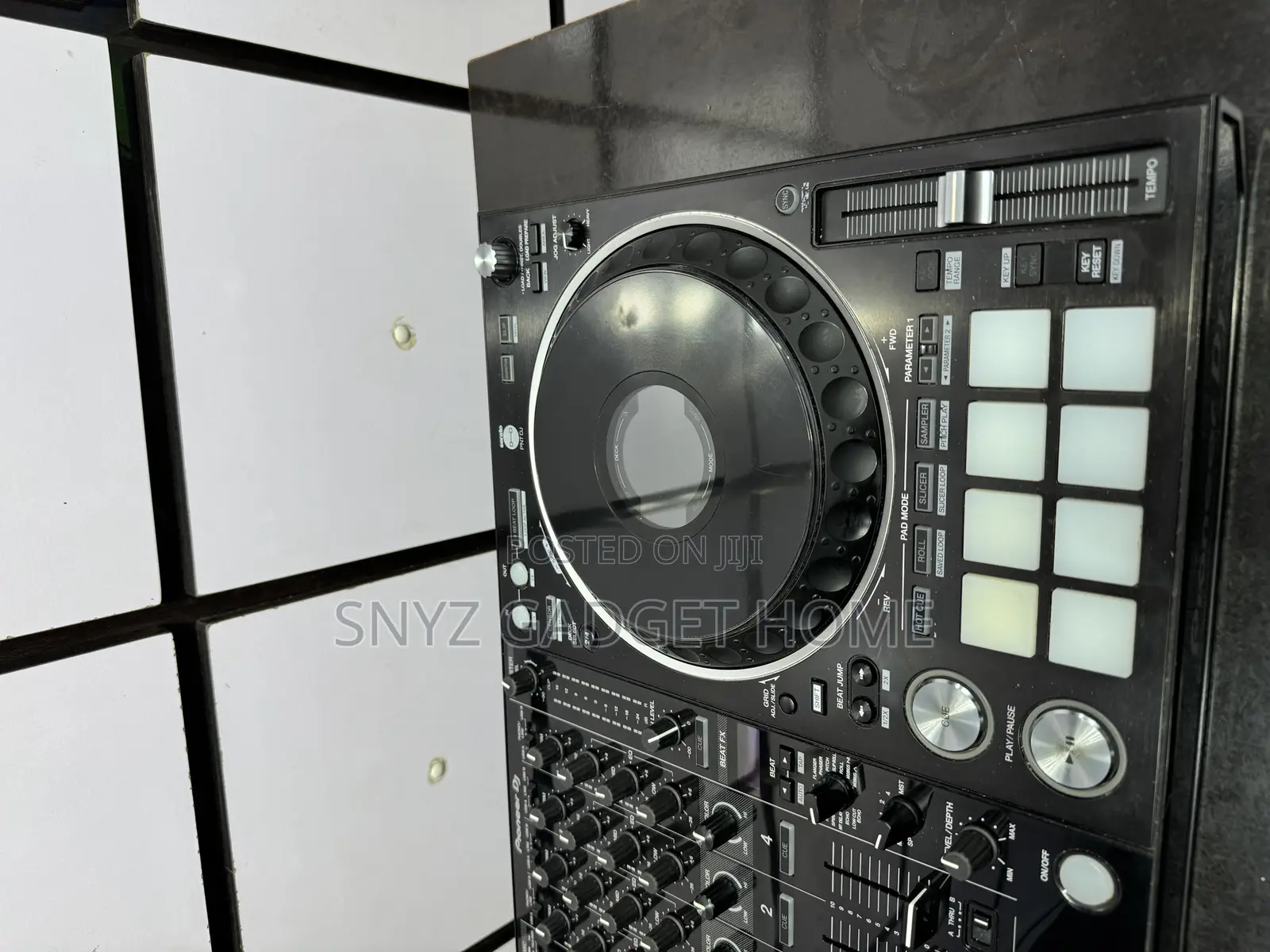 Pioneer DDJ SRT 1000