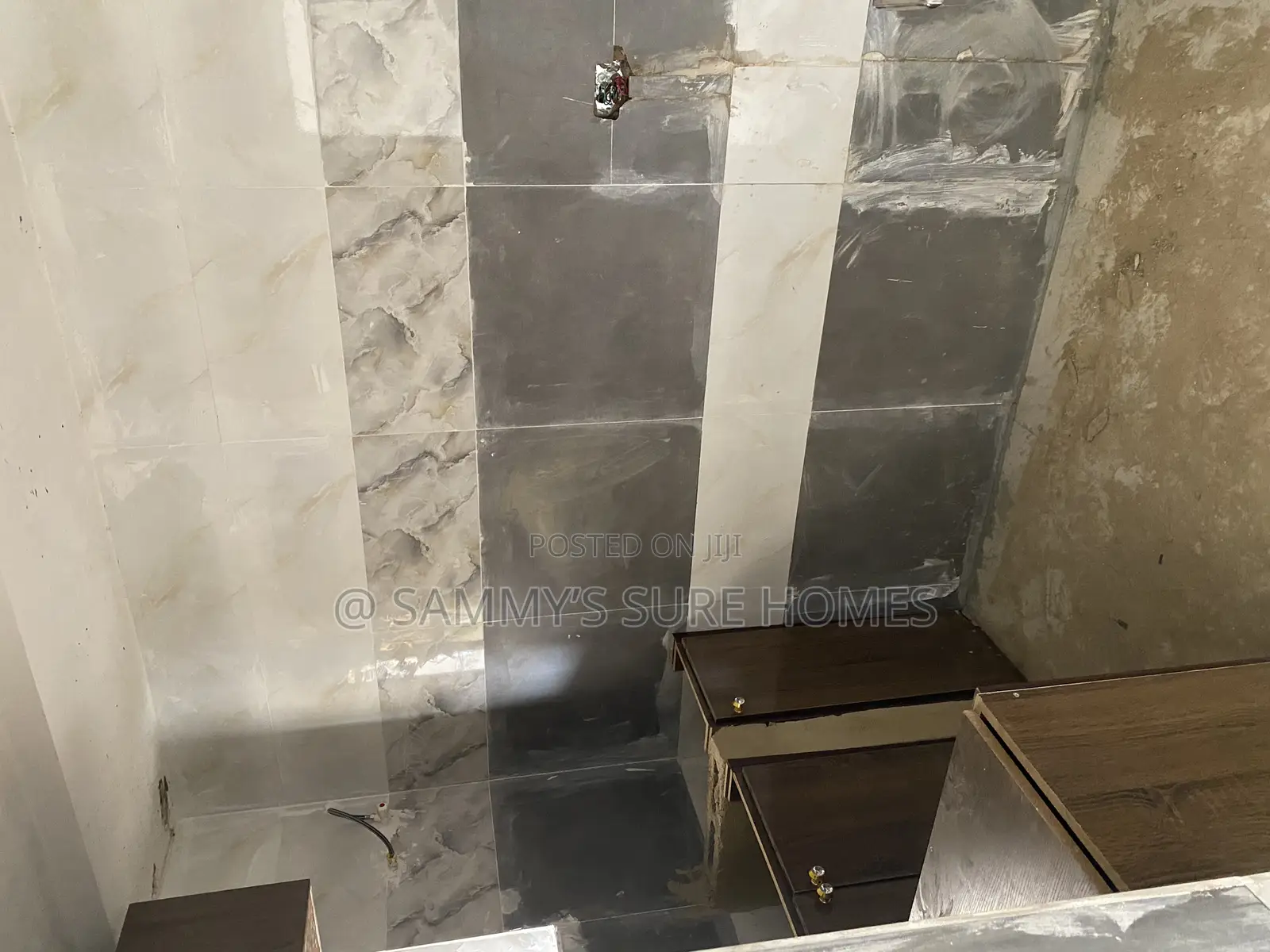 1bdrm Room & Parlour in News Engineering, Dawaki for rent