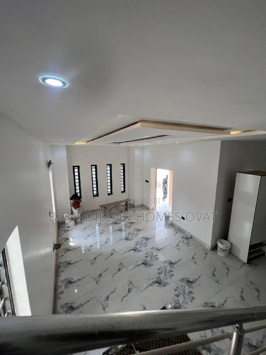 5bdrm Duplex in Ologolo for sale