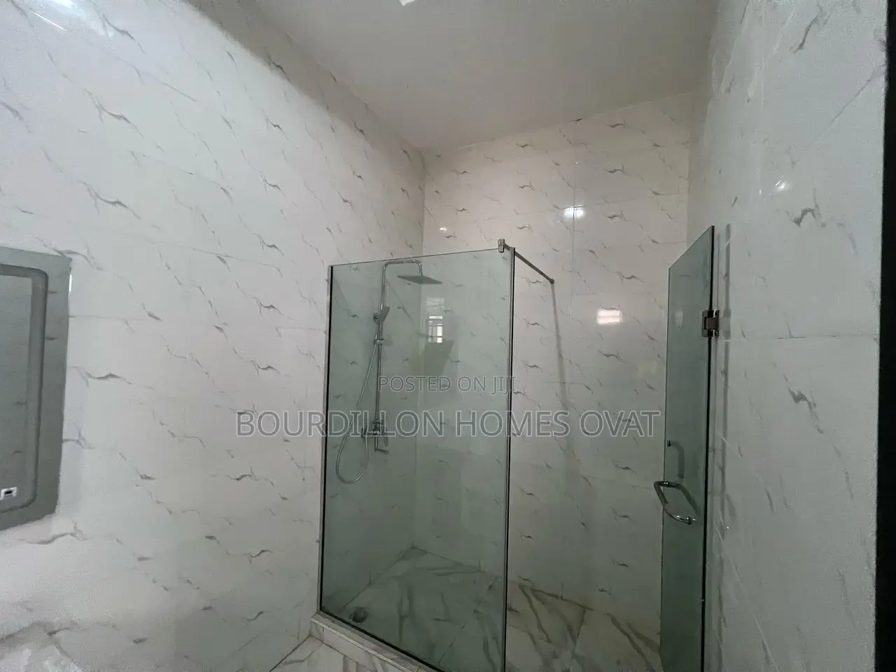 4bdrm Duplex in Lekki for sale