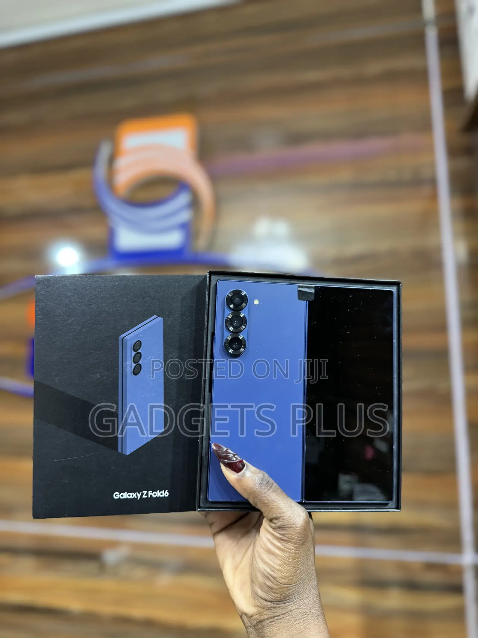 New Samsung Galaxy Fold 5G 512 GB Blue