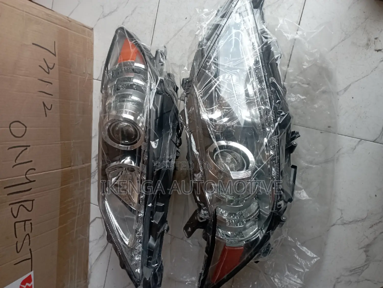 Headlight Es350 2015