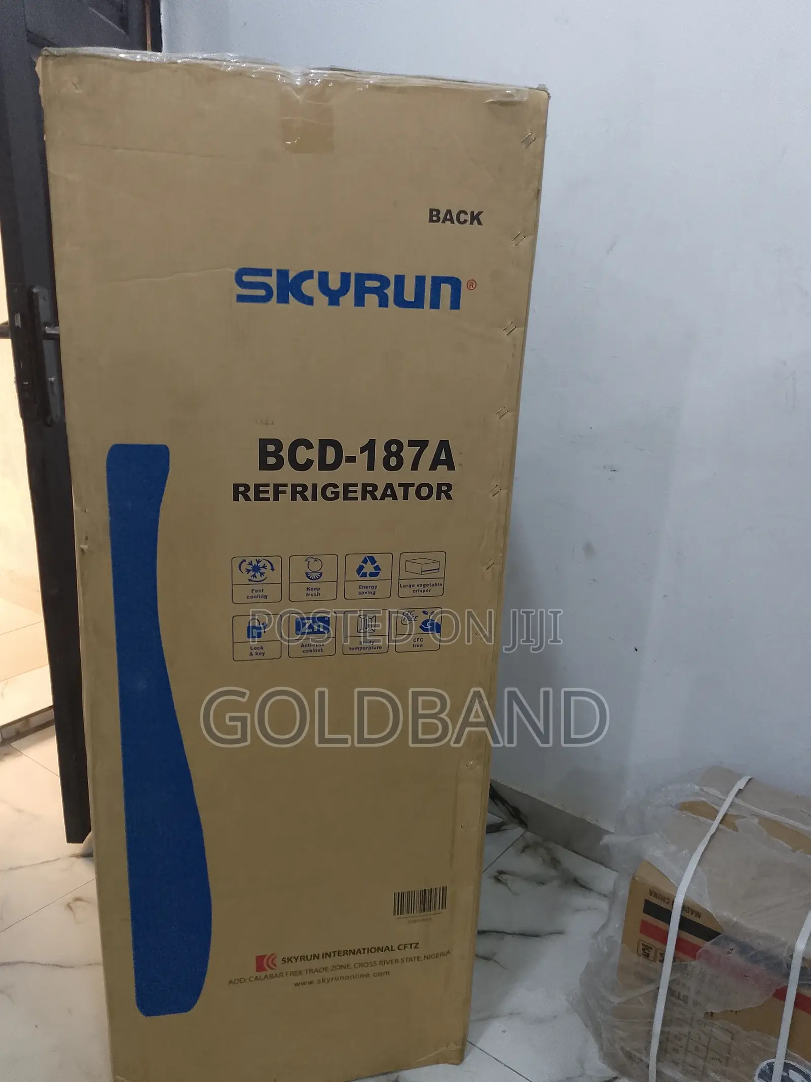Skyrun 182-Liters Futuristic Frost Refrigerator BCD-187a