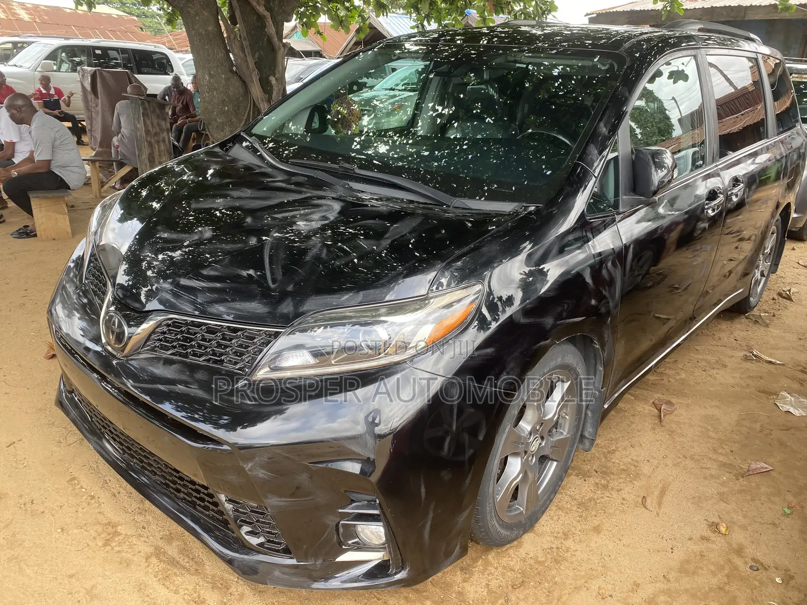 Toyota Sienna SE AWD 2019 Black