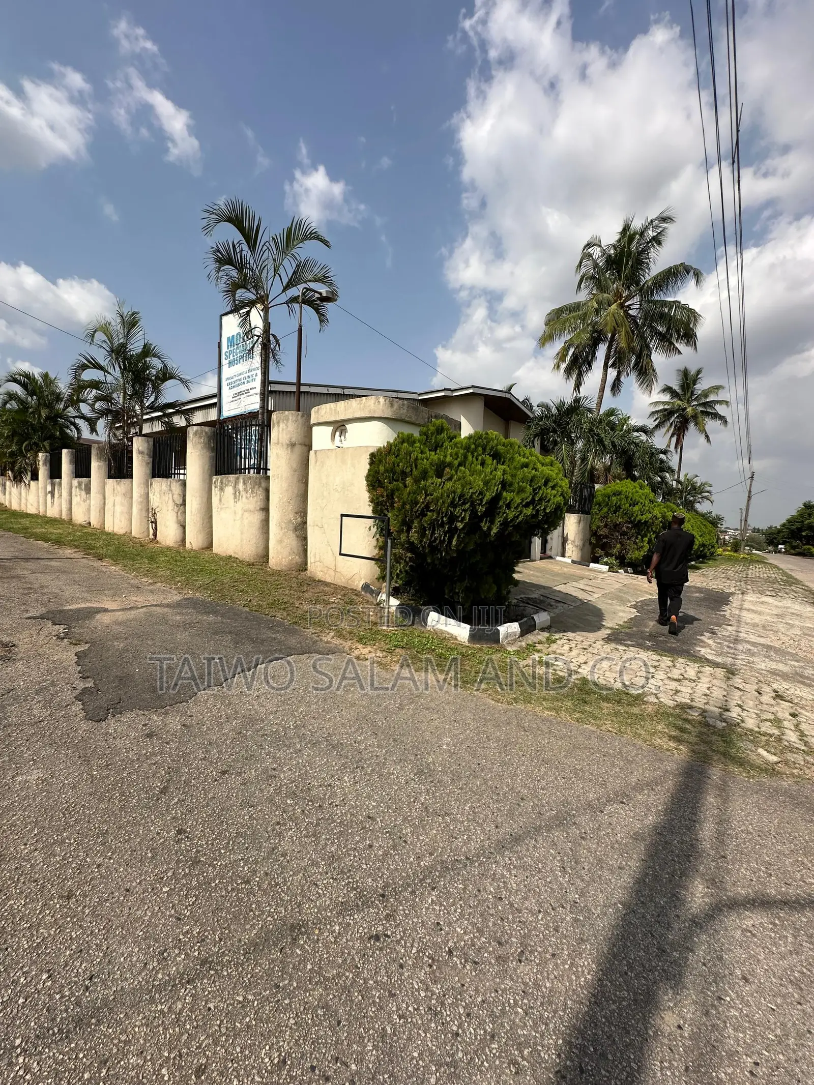 1500sqm of Land With 7 Bedroom Duplex New Bodija Ibadan