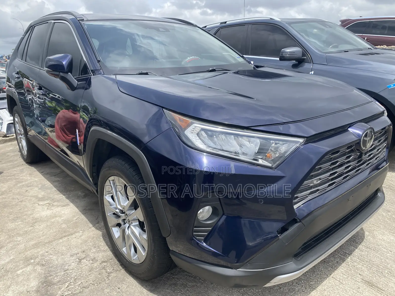 Toyota RAV4 Limited AWD 2020 Blue