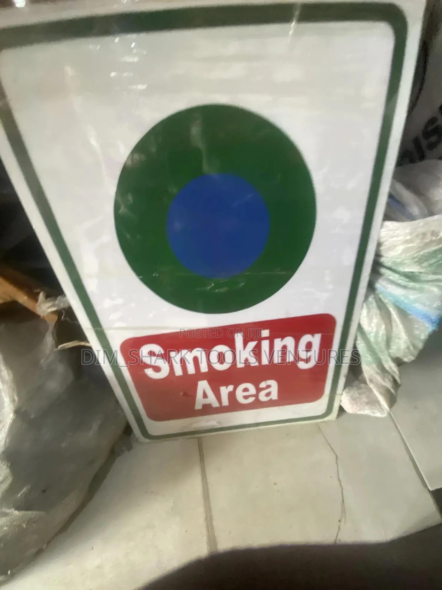 No Smoking Area