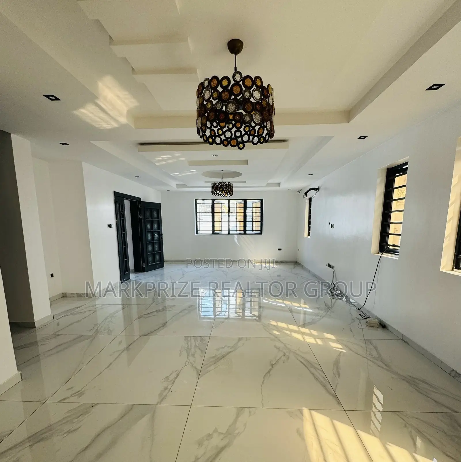 5bdrm Duplex in Magodo Gra Phase 2 for sale