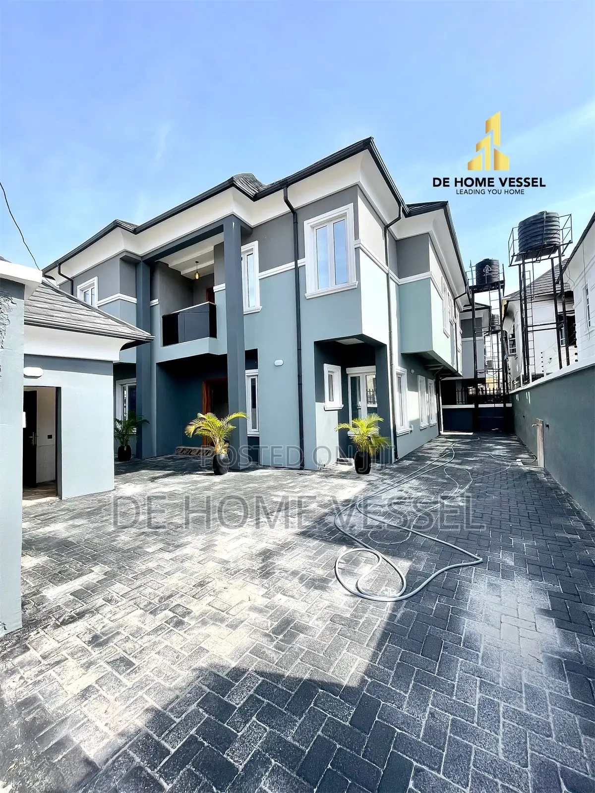 5bdrm Duplex in Ikate for sale