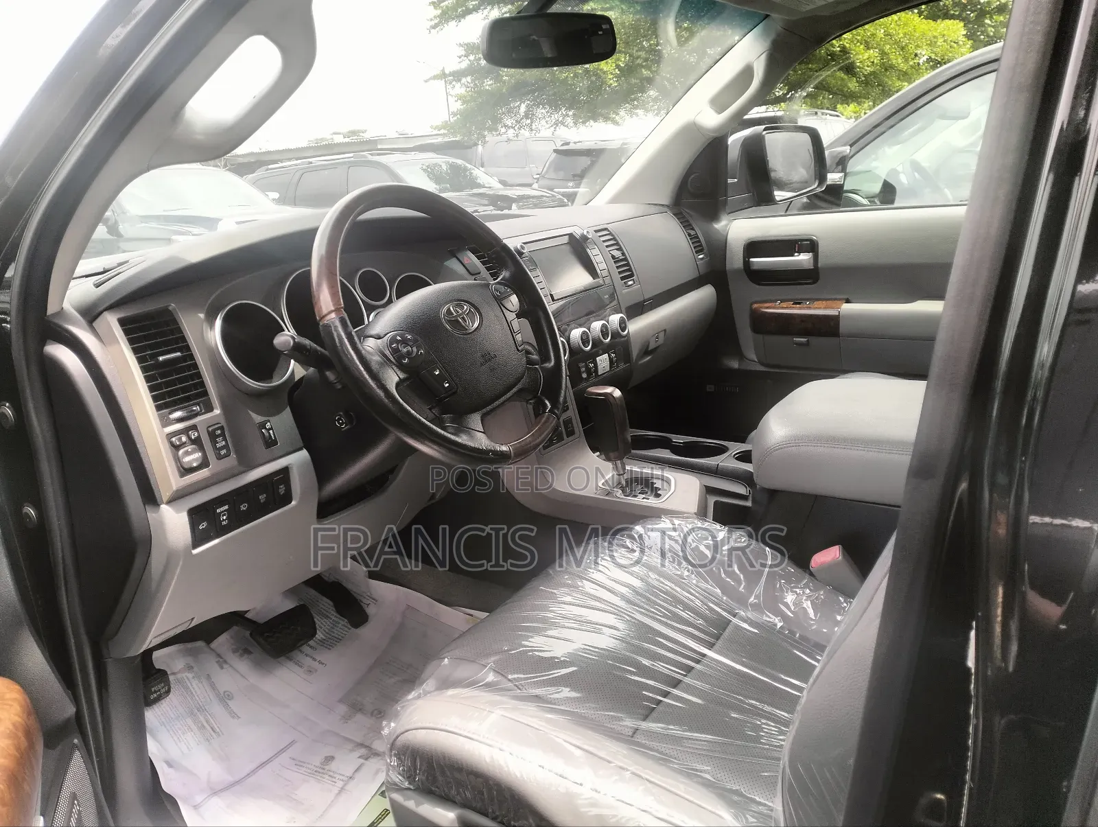 Toyota Sequoia 2015 Black