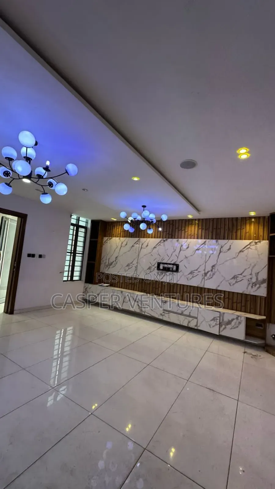 1bdrm Room & Parlour in Canal West, Osapa london for rent