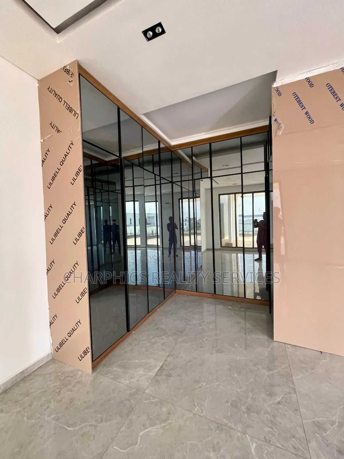 5bdrm Duplex in Ikate for sale