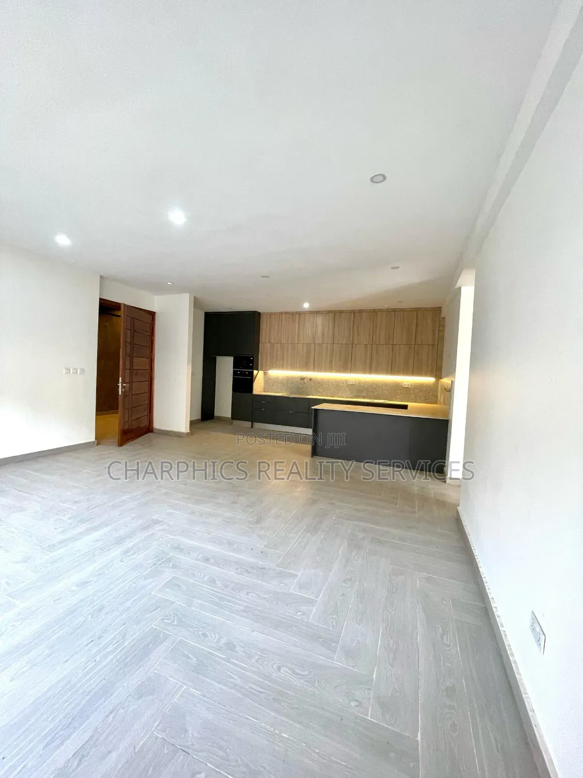 3bdrm Apartment in Ikate for sale