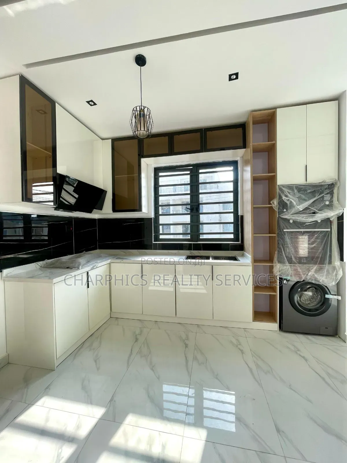 2bdrm Apartment in Ikate for sale