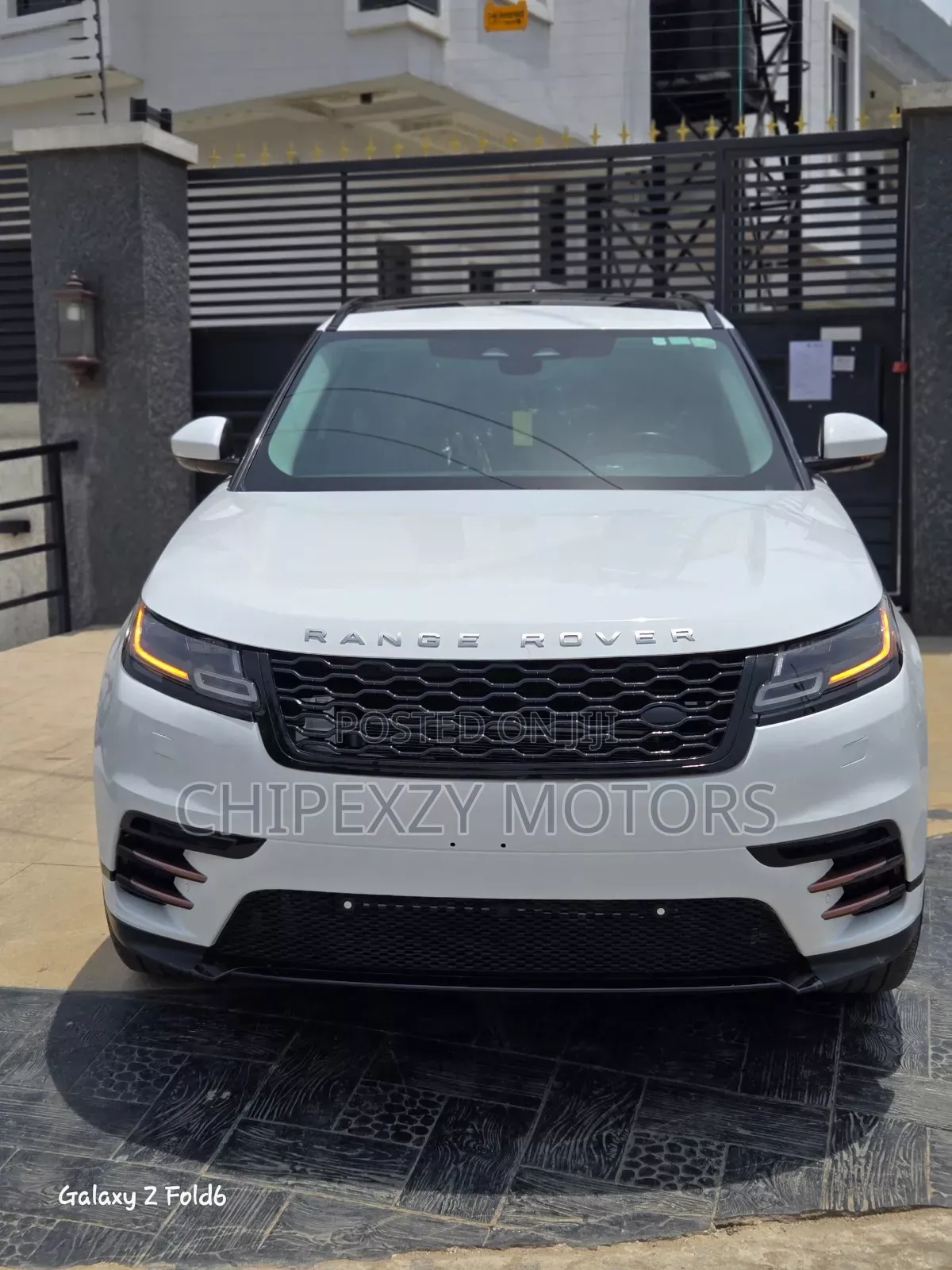 Land Rover Range Rover Velar R-Dynamic S 2022 White