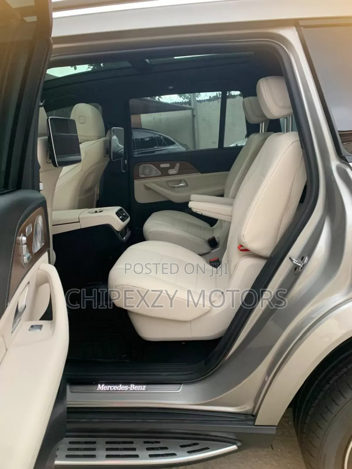 Mercedes-Benz GLS-Class 2023 Gray