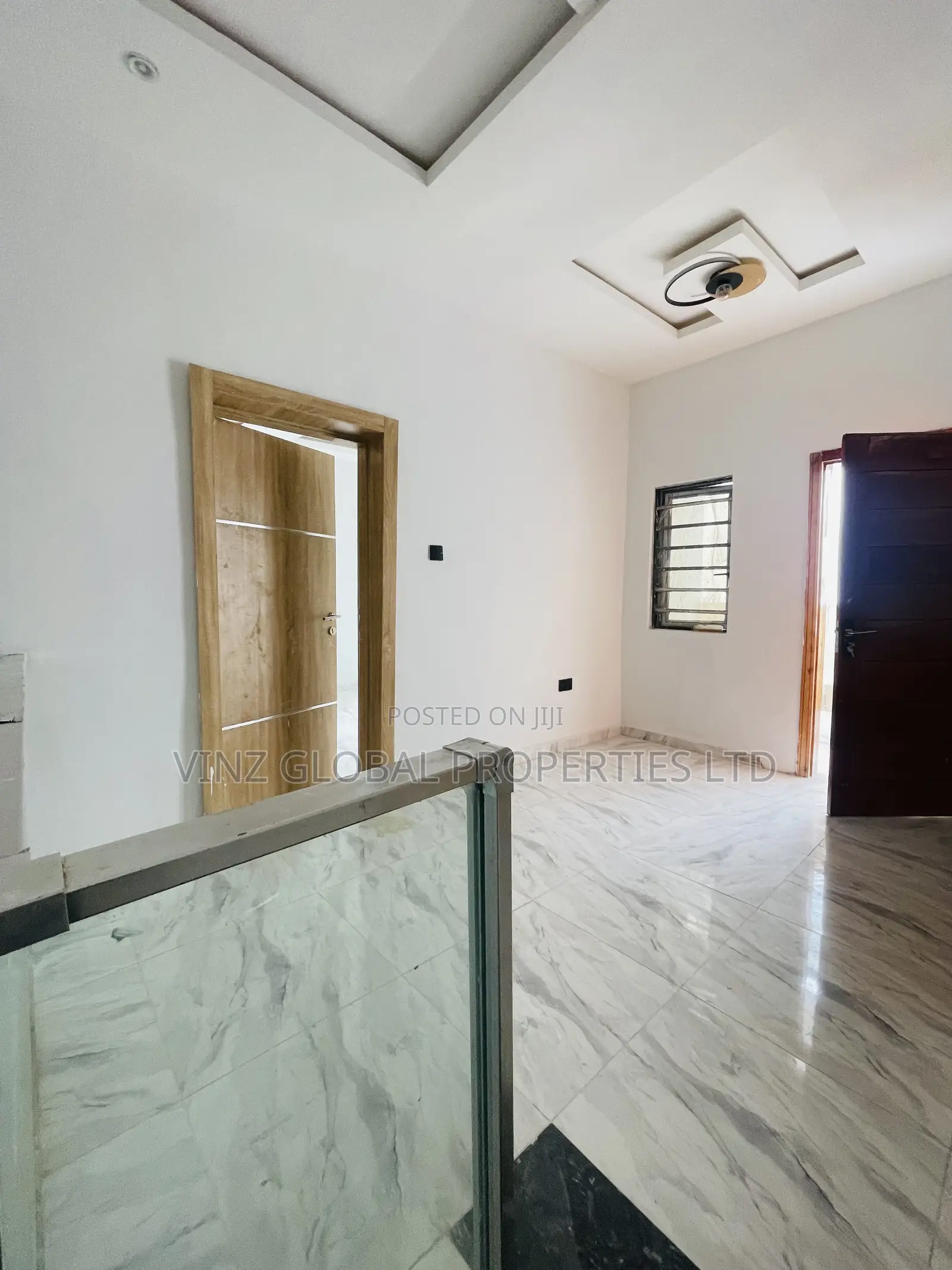 3bdrm Duplex in Lekki for sale
