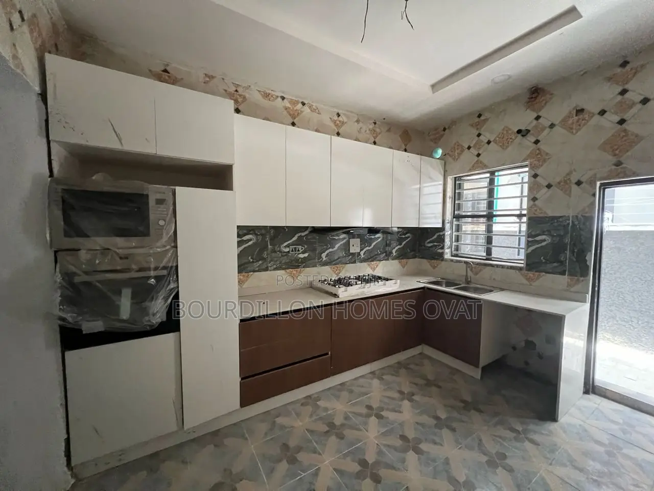 4bdrm Duplex in Lekki for sale