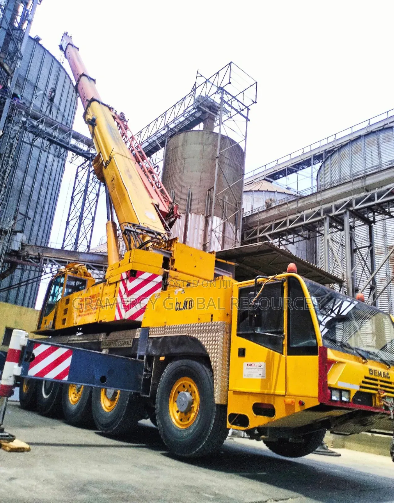100 Tons Truck Crane for Rent/Hire