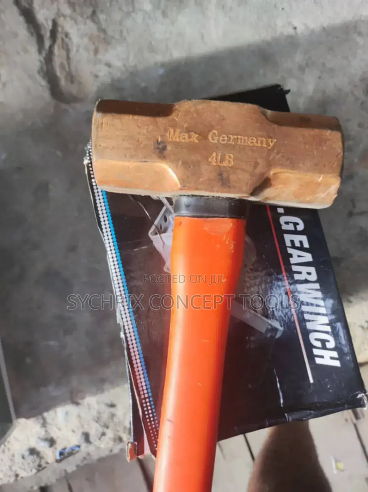 Max Germany 190f-04 Brass Sledge Hammer Fiber Handle - 4 LBS