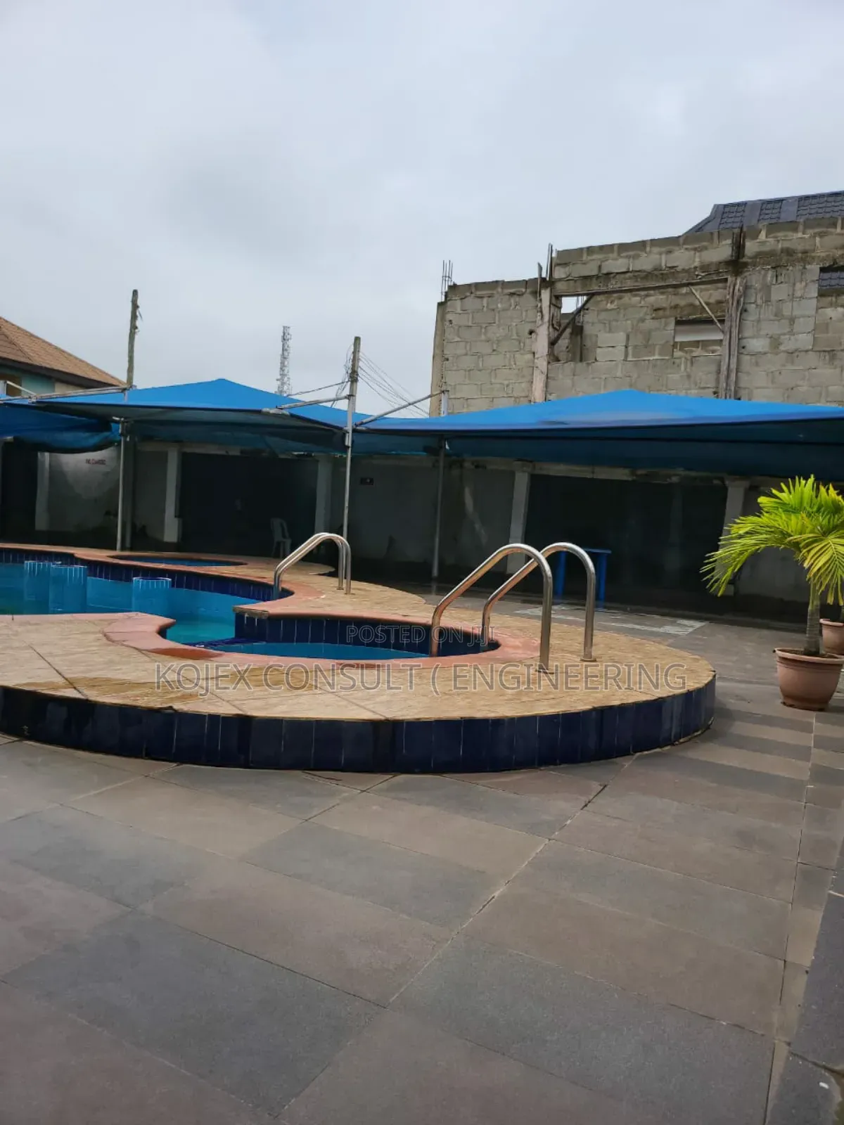 Hot Sales of 50 Rooms Hotel on 11⁄2 Acre Plus(+) of Land