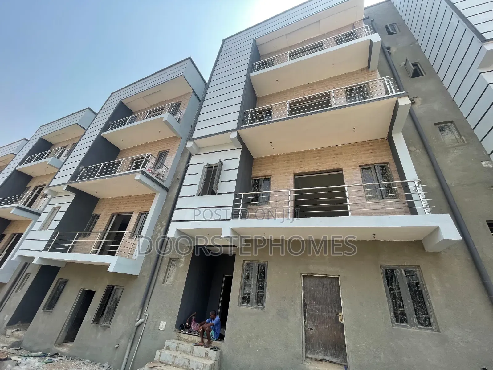 4bdrm Terrace + BDRM Apartment Bq in Serenity Park Estate, for Sale