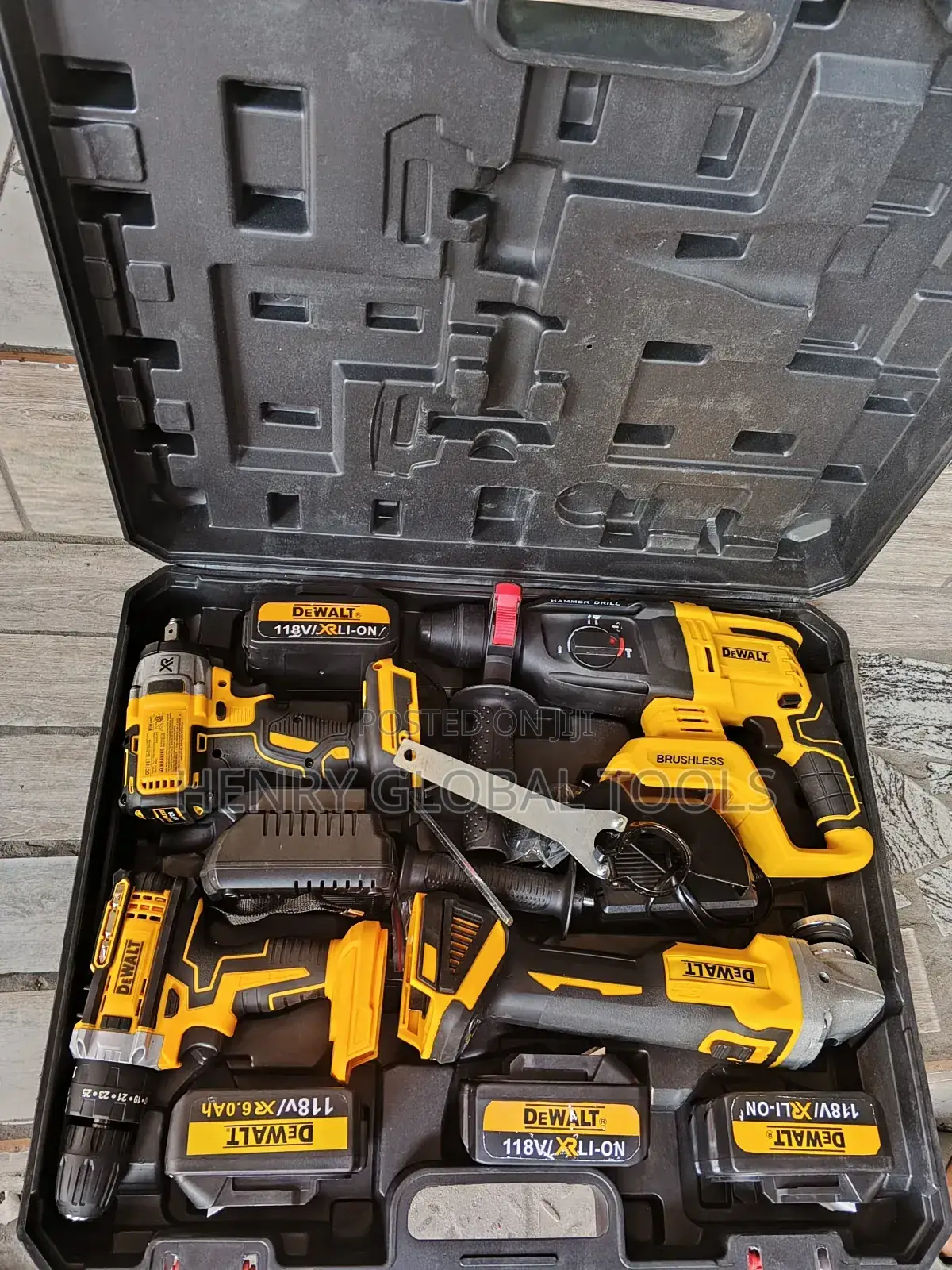 4in1 Dewalt Combo Cordless Set