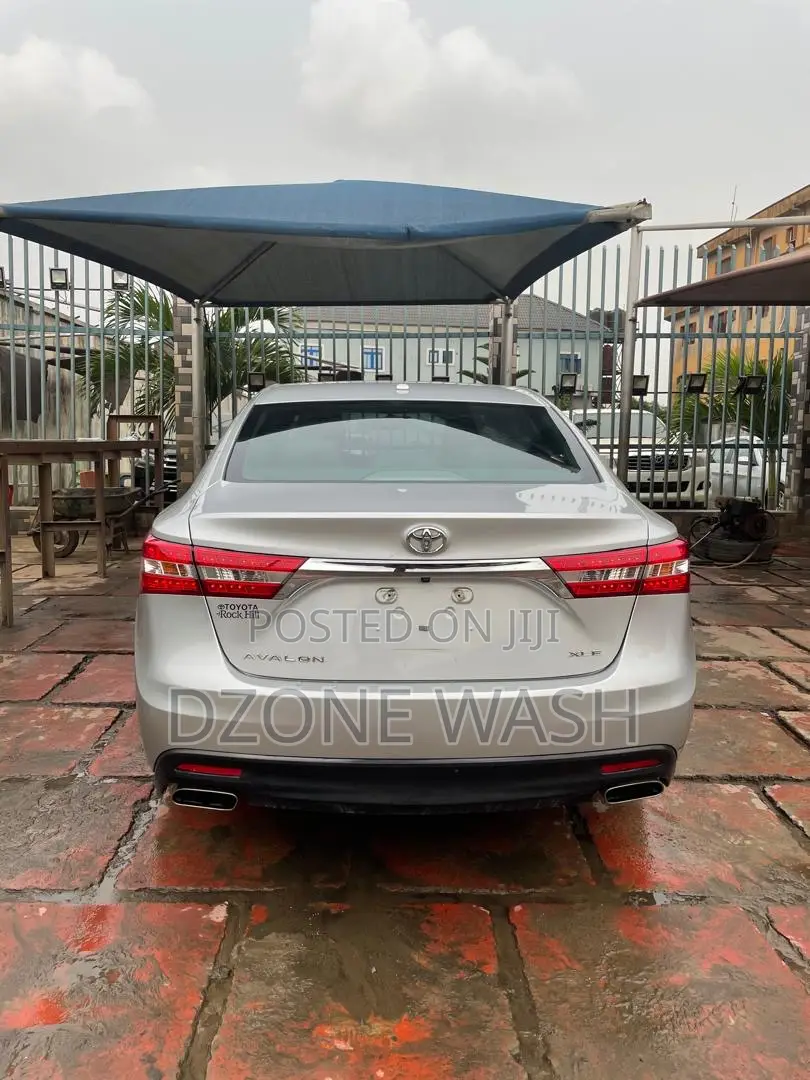 Toyota Avalon 2013 Silver