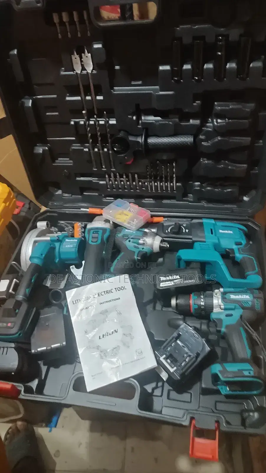 Makita 5in1 Combo Set