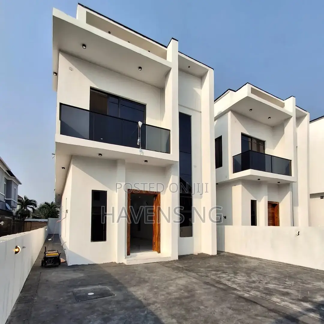 4bdrm Duplex in Sangotedo for sale