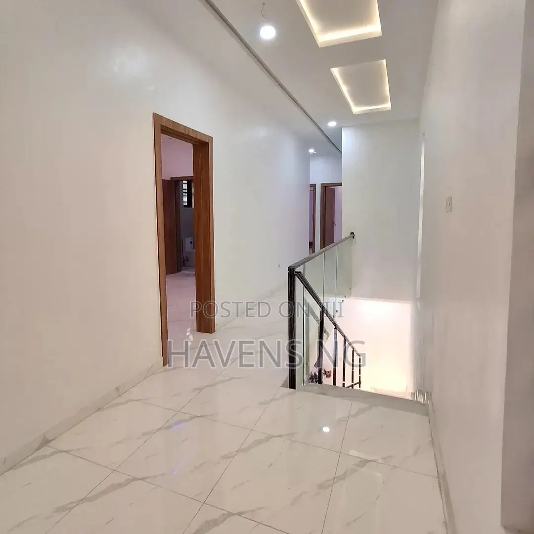 4bdrm Duplex in Sangotedo for sale