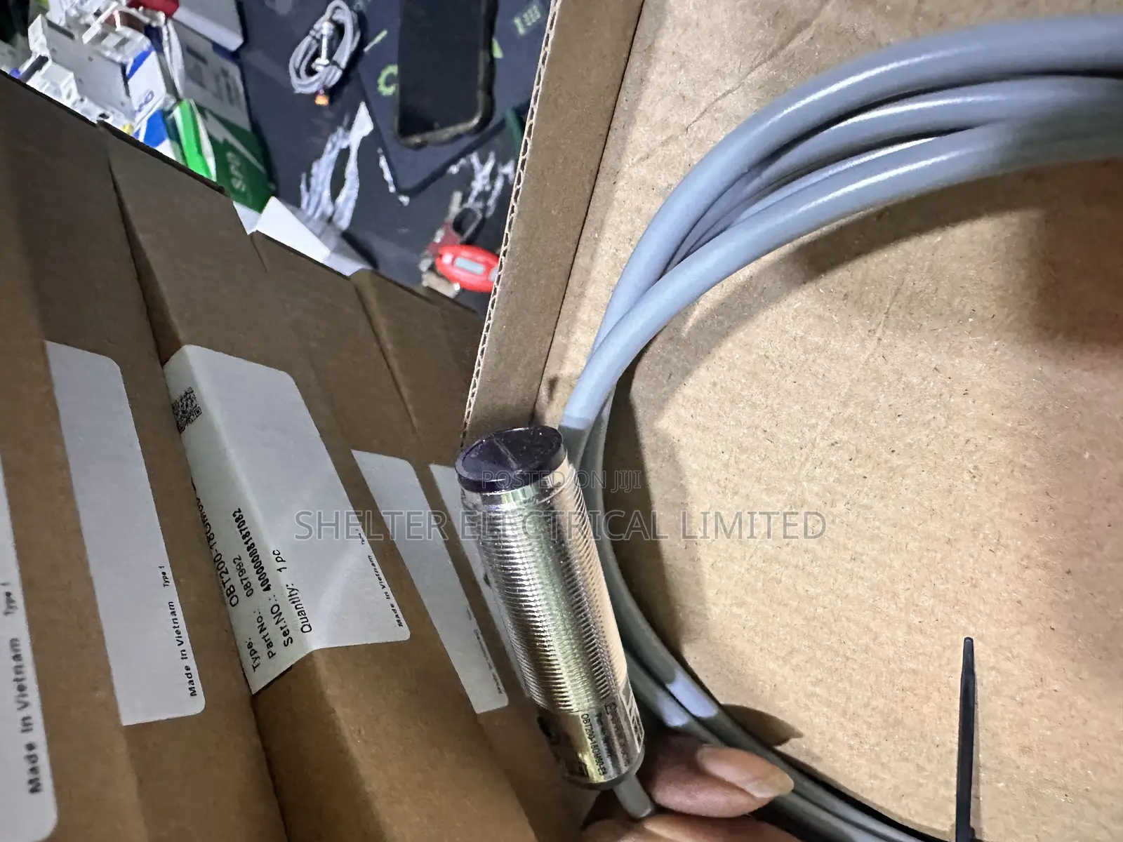 Pepperl+Fuchs 18mm Photoelectric Sensor