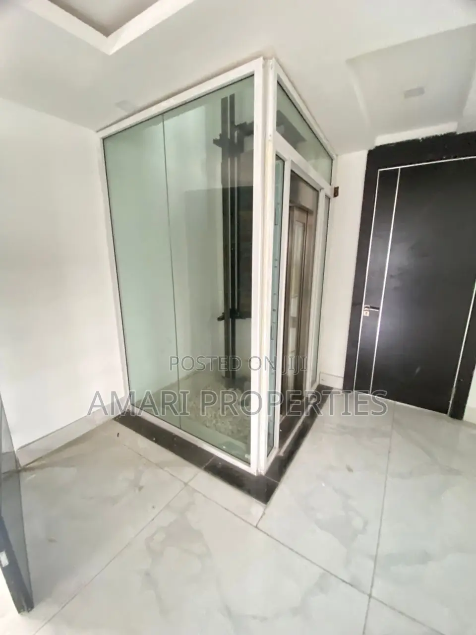 5bdrm Duplex in Ikoyi for rent