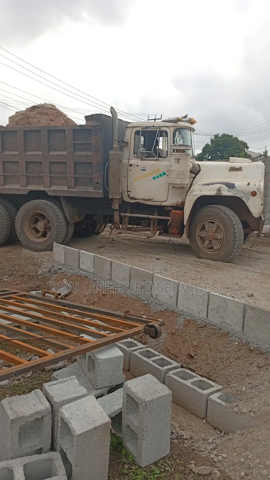 Laterite Sands Supplier (Legit Supplier) Pay After Delivery.