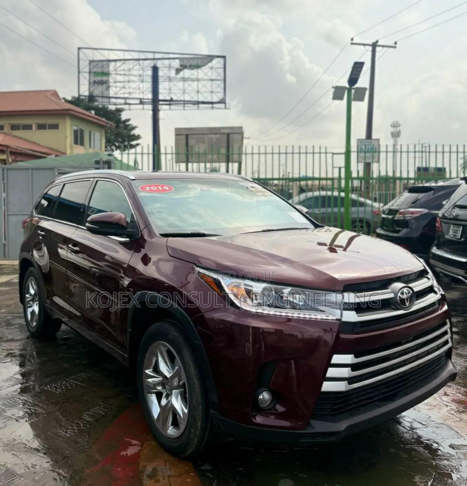 Toyota Highlander Limited 4dr SUV AWD (3.5L 6cyl 6A) 2014 Red