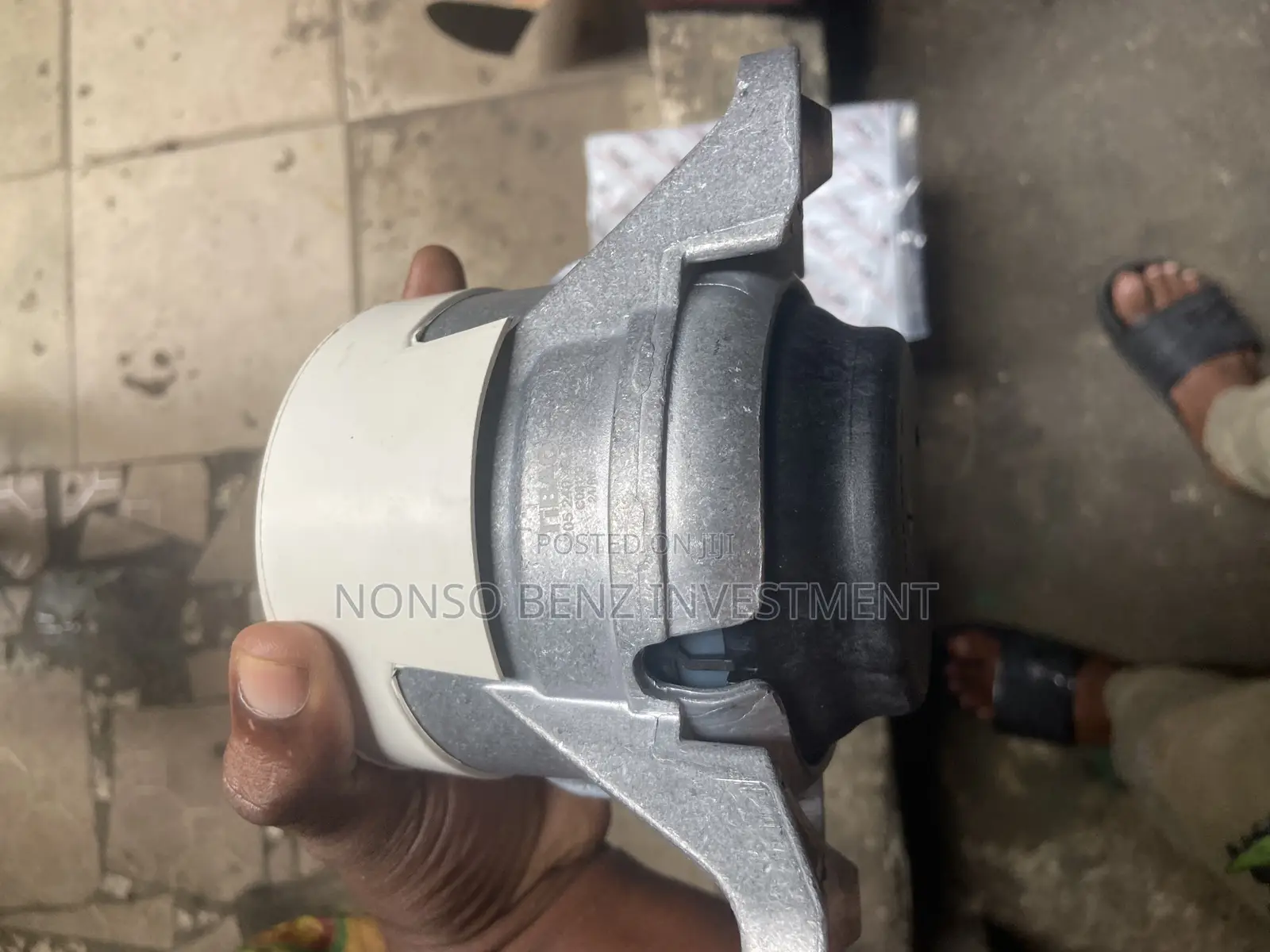 Brand New Engine Seat/Mount C300 (W205),Glc, E350/400 (W213)